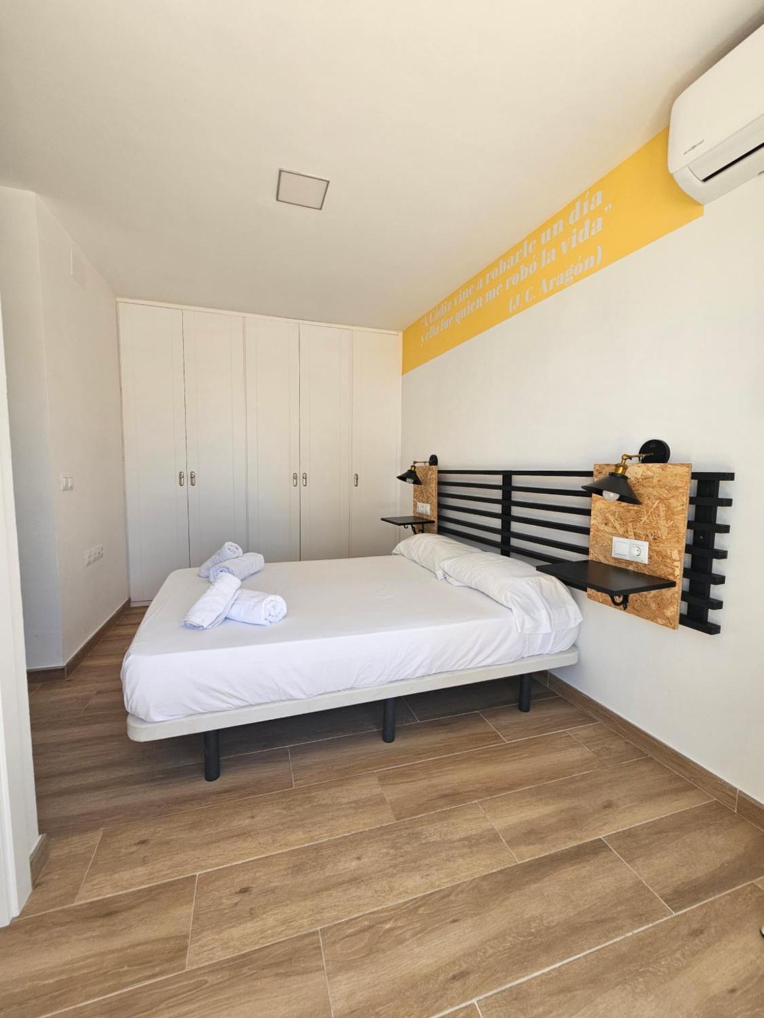 Planeta Cádiz Apartaments Esterno foto